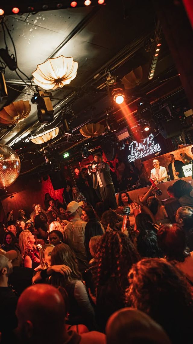 ADE Singalong, Sun, Oct 25, Chin Chin Club