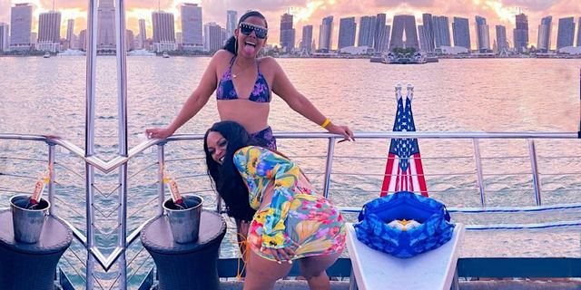 BOAT PARTY ⭐️ ALL INCLUSIVE, Wed, Oct 14, BAYSIDE MARKETPLACE