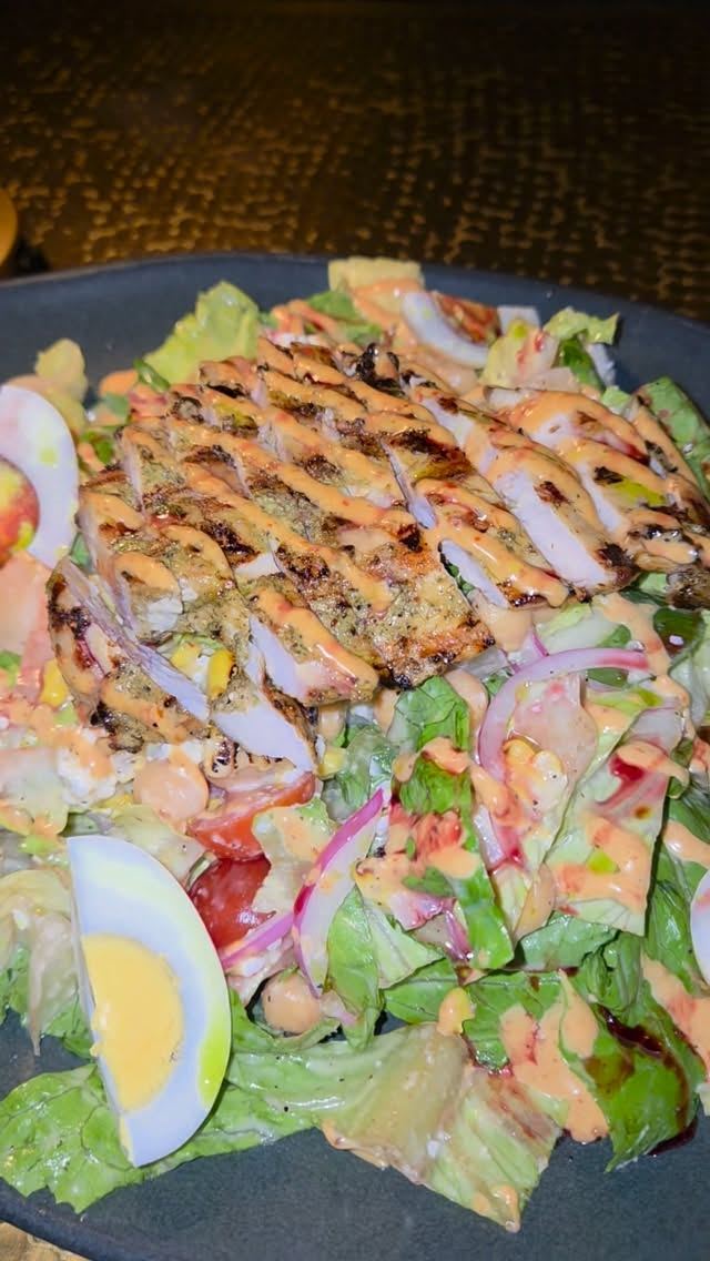 Chipotle Chicken Salad, Sun, Sep 27, LÉLÉ